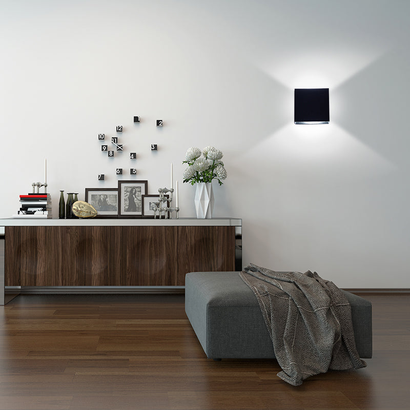 Applique murale LED étanche pour éclairage intérieur et extérieur (12 W, noir, IP45) 