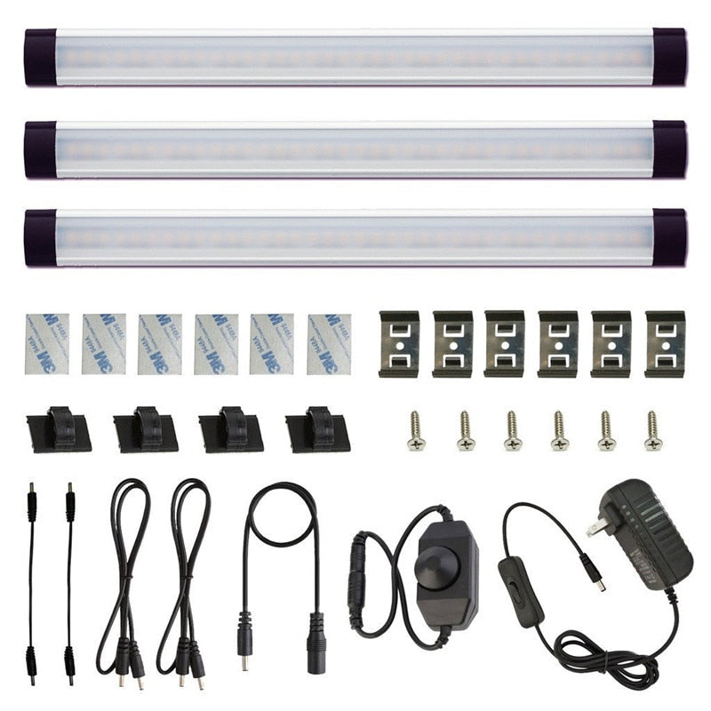 Verknüpfbare 12-V-LED-Lichtleiste unter dem Schrank mit Dimmer und Adapter (2700 K/6000 K, 3 Lichter)